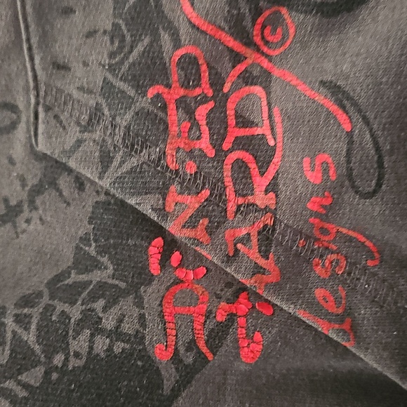 Ed Hardy Black Graphic Hoodie for Men - Picture 3 of 5